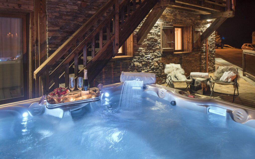 Hot Tub in Chalet Opale