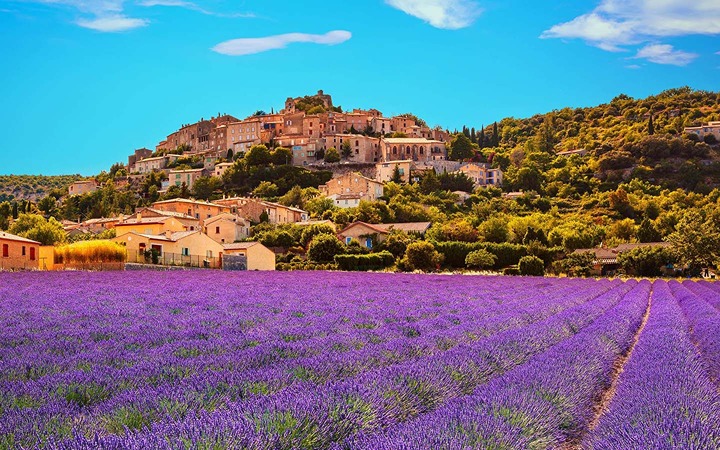 Luxury Villas in Provence Tile